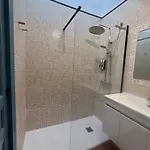 Casa Tortuga Con Piscina Com Apartman